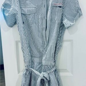 Vineyard Vines Blue and White Striped Shirt